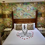 Lymestone Boutique Inn