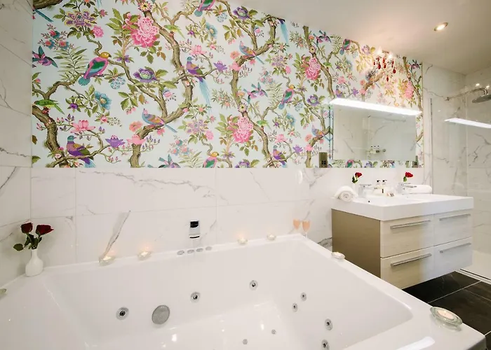 Lymestone Boutique Inn