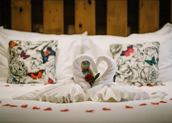 Lymestone Boutique Inn 4*